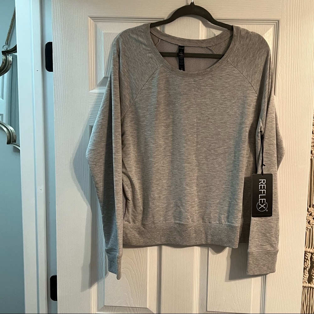Lightweight Reflex Sweatshirt